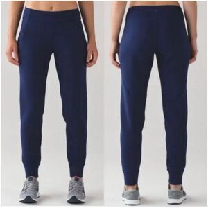 Lululemon Embrace The Space Pant Hero Blue size 4